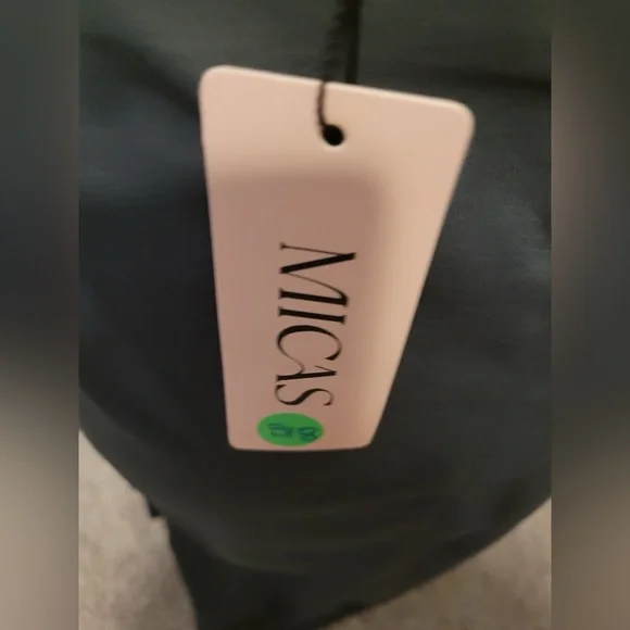 Micas Asymmetric Belted Flap Pocket Split Maxi Skirt NWT XL - Picture 6 of 6